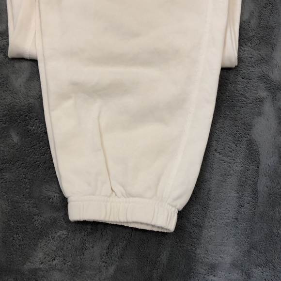 Reigning Champ Relaxed Fit Joggers - Picture 2 of 4